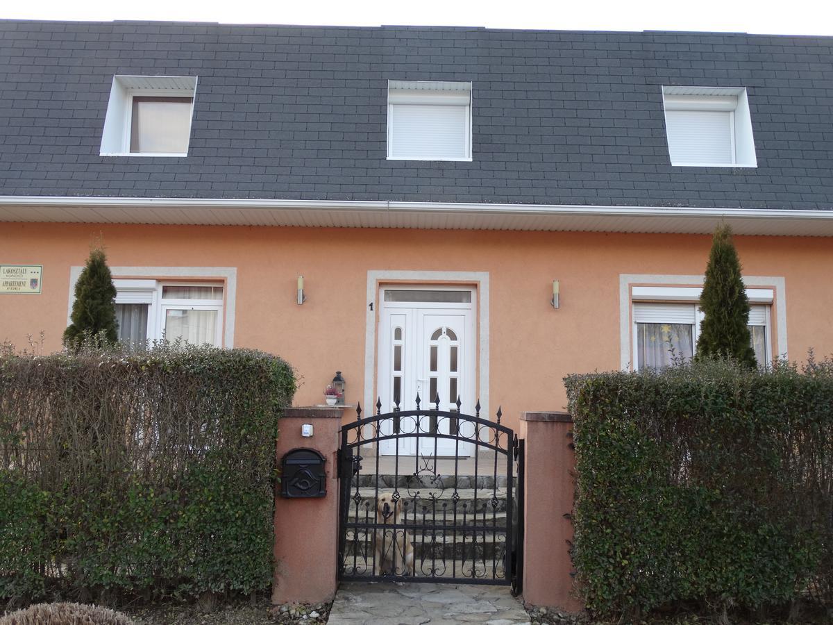 Herkules Apartman Zalakaros Exterior foto